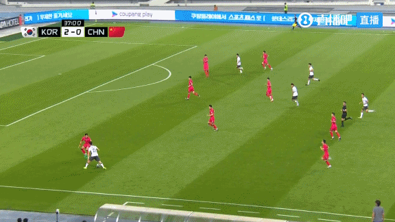 荣立通 首脚威胁打门！王钰栋边路分球，高天意禁区外远射打高！