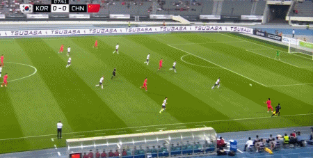 伍祥配资 半场：中国0-2韩国，高天意染黄+远射造险，周敏圭、李东炅建功